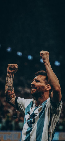 Messi Phone Background Image 736x1591px