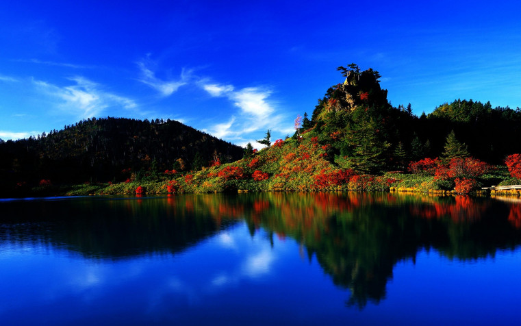 Landscape MacBook Wallpaper 5120x3200px