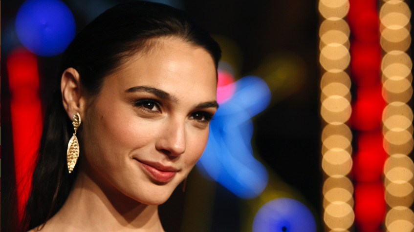 Gal Gadot Full HD 1080p Wallpaper 1920x1080px