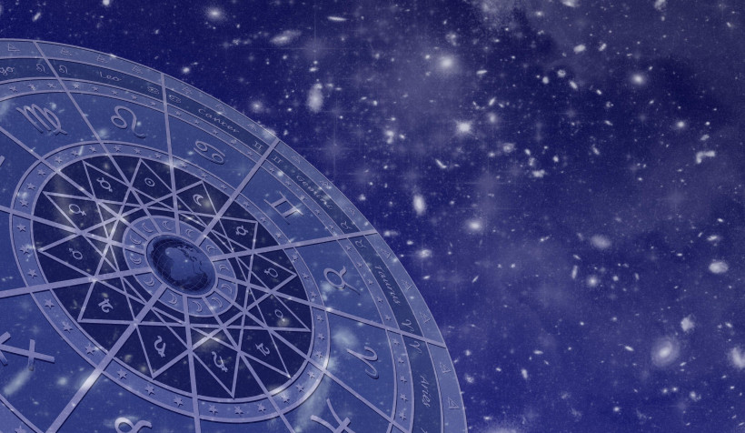 Astrology Laptop Background 2989x1734px