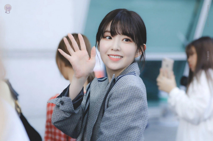 Baek Jiheon Wallpaper Image 2048x1364px