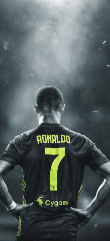 Cr 7 iPhone 13 Mini Wallpaper 1080x2340px