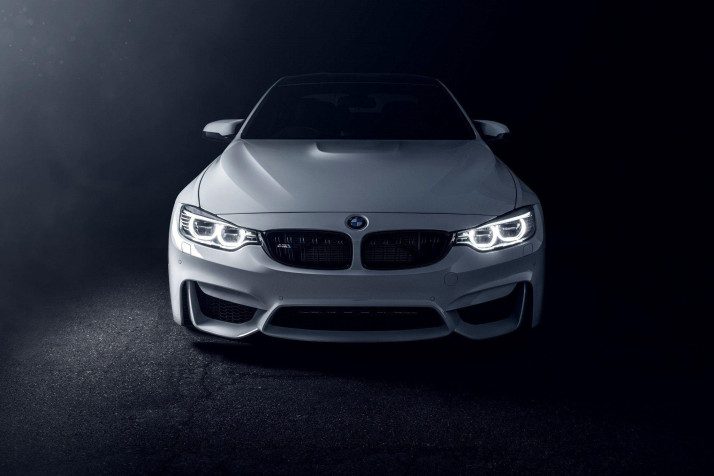 Bmw M4 HD Background 2048x1364px