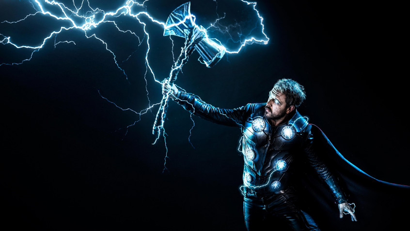 Cool Thor 4k UHD Wallpaper 3840x2160px