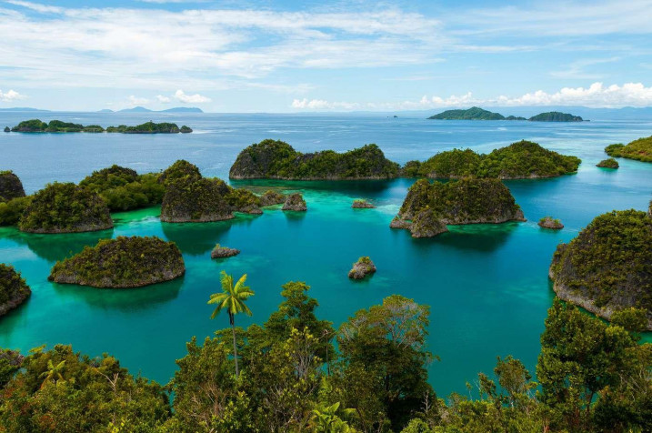 Raja Ampat Desktop Wallpaper 1400x930px