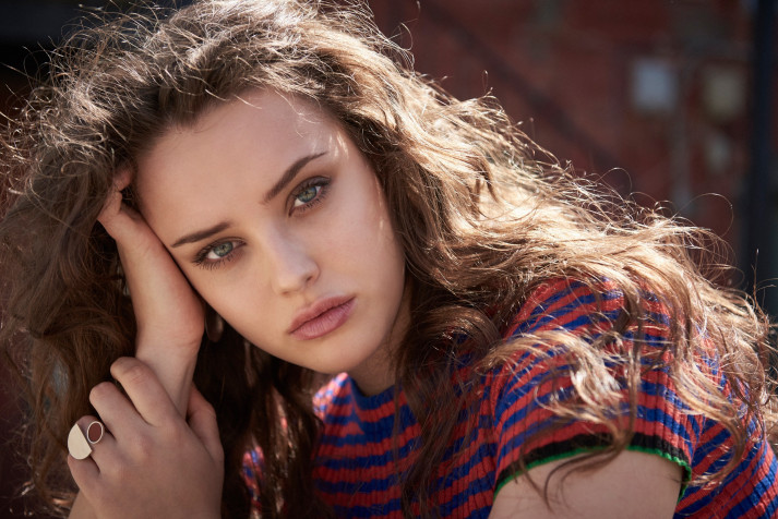 Katherine Langford Laptop Background 2500x1668px