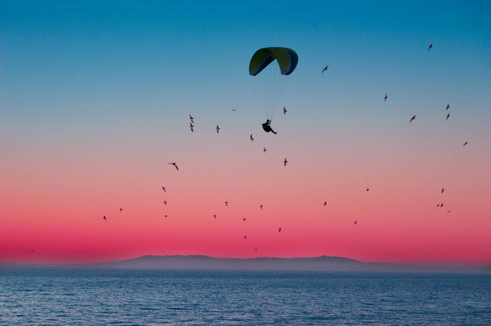 Paragliding Desktop HD Wallpaper 1920x1277px