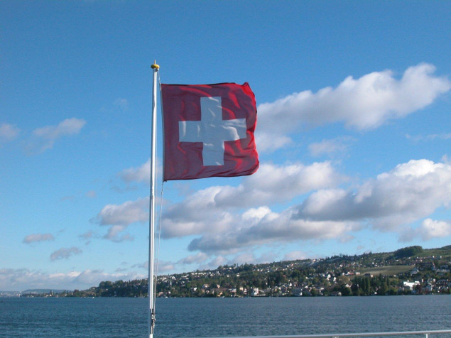 Switzerland Flag HD Background 1600x1200px