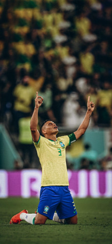 Thiago Silva Phone Wallpaper 1536x3325px