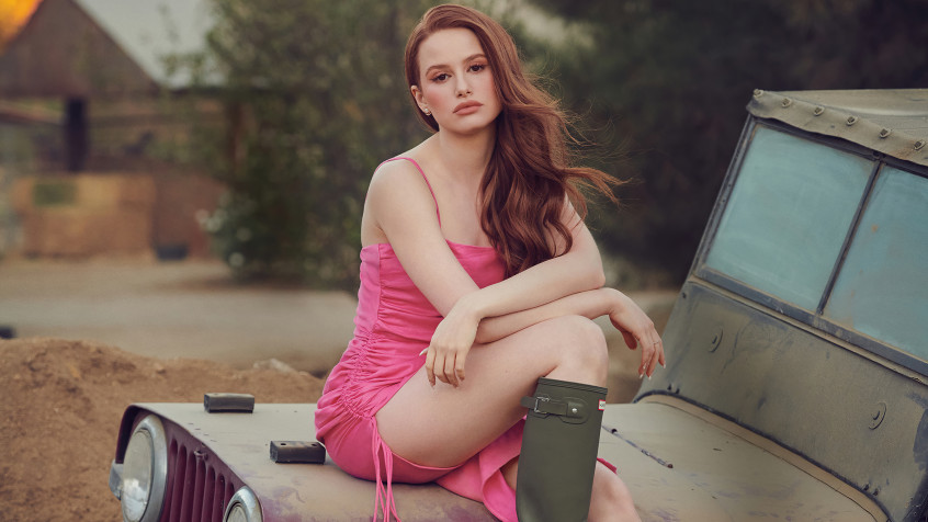 Madelaine Petsch 4k UHD Wallpaper 3840x2160px