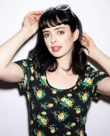 Krysten Ritter Android Wallpaper 1558x1934px