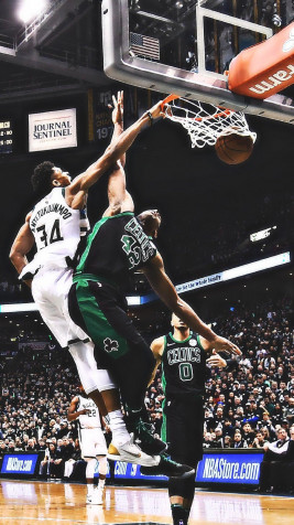 Giannis Antetokounmpo Phone Background Image 1152x2048px