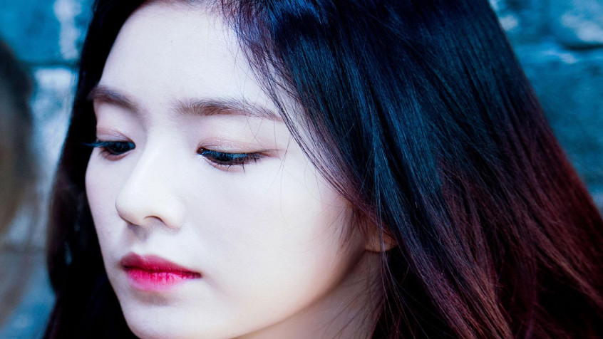 Irene Laptop Wallpaper 2048x1152px