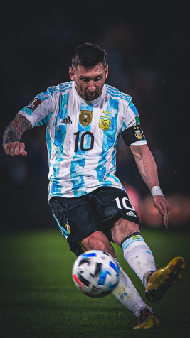 Lionel Messi Phone Background Image 1152x2048px