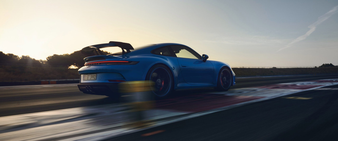 Porsche 911 Gt3 Laptop Wallpaper 2560x1072px