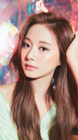 Tzuyu 4k Phone Wallpaper 2160x3840px