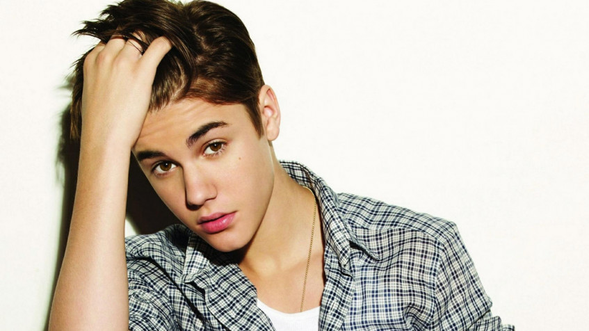 Cute Justin Bieber Full HD 1080p Wallpaper 1920x1080px