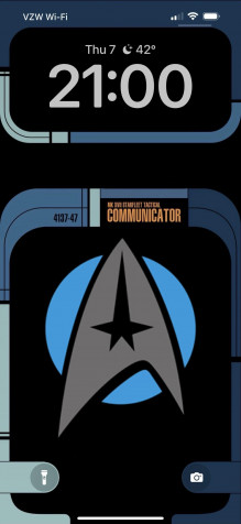 Star Trek iPhone 15 Pro Max Wallpaper 1290x2796px