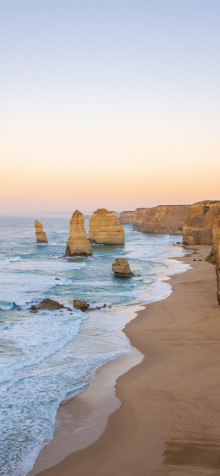 Great Ocean Road iPhone 14 Plus Wallpaper 1284x2778px