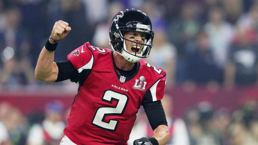 Matt Ryan Desktop Wallpaper 1600x900px