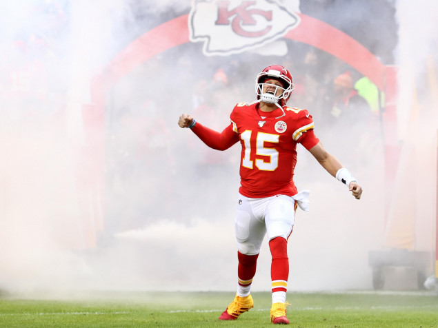 Patrick Mahomes MacBook Wallpaper 3030x2270px