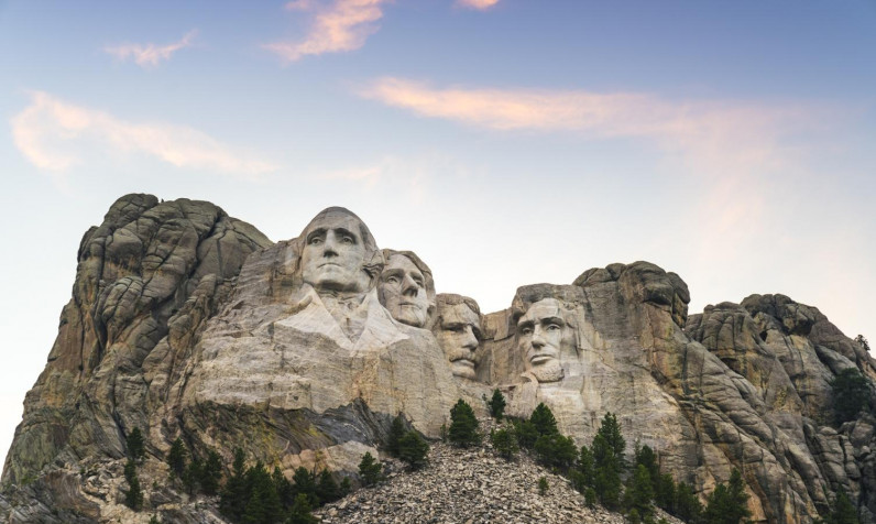 Mount Rushmore National Memoria MacBook Wallpaper 1505x900px