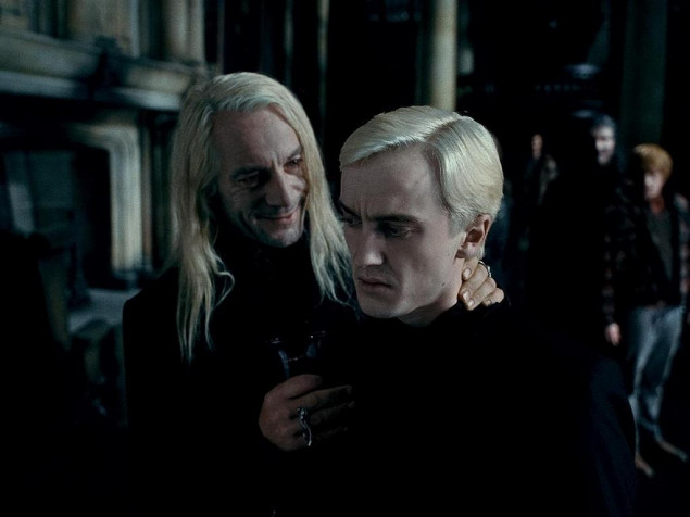 Draco Malfoy Hd Laptop Wallpaper 1024x768px