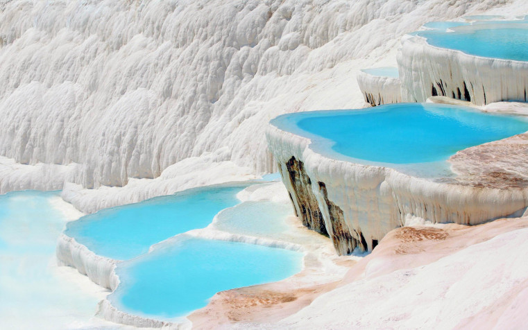 Pamukkale Laptop Background 3686x2304px