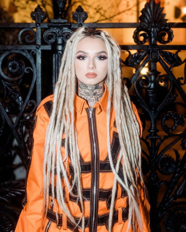 Zhavia Ward Wallpaper for Mobile 1080x1350px