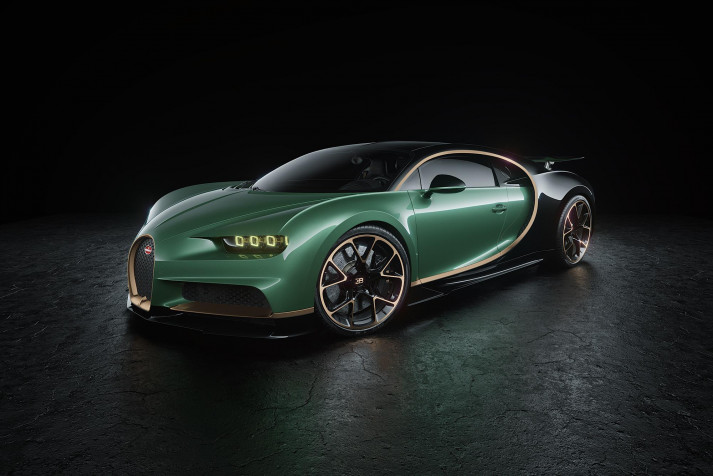 Bugatti Chiron Desktop Wallpaper 2000x1336px