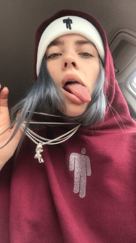 Cute Billie Eilish Android Wallpaper 800x1423px