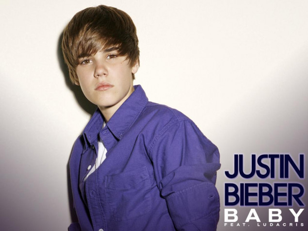 Cute Justin Bieber HD Wallpaper 1024x768px