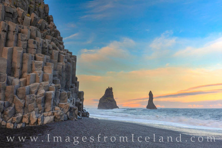 Reynisfjara Iceland Desktop Background 1400x932px