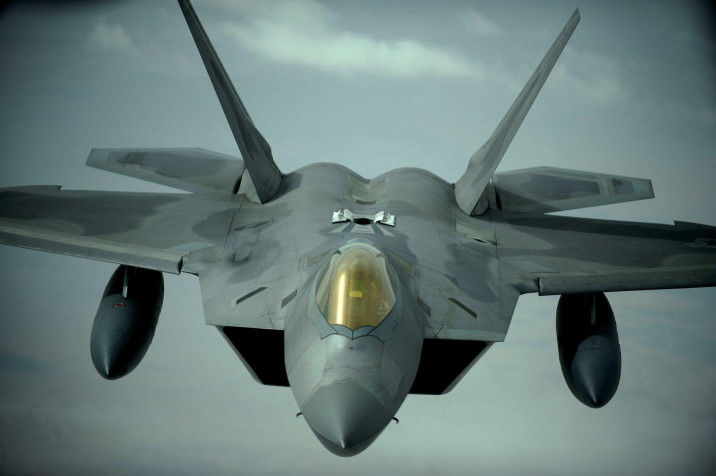 F 22 Raptor HD Background 1920x1277px