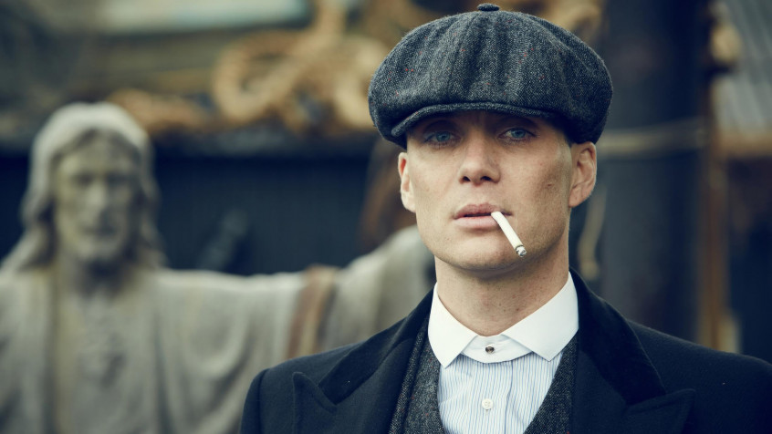 Thomas Shelby Smoking 2k QHD Wallpaper 2560x1440px