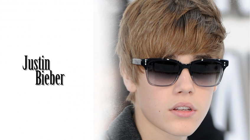 Cute Justin Bieber Full HD 1080p Wallpaper 1920x1080px