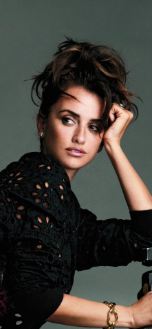 Penelope Cruz Phone Wallpaper 1242x2668px