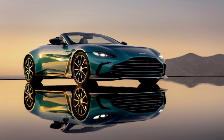 Aston Martin Vantage Widescreen HD Wallpaper 1920x1200px