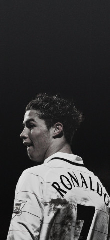 Ronaldo Black Android Wallpaper 1891x4096px