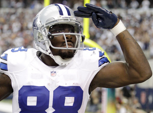 Dez Bryant Desktop Background 2436x1803px