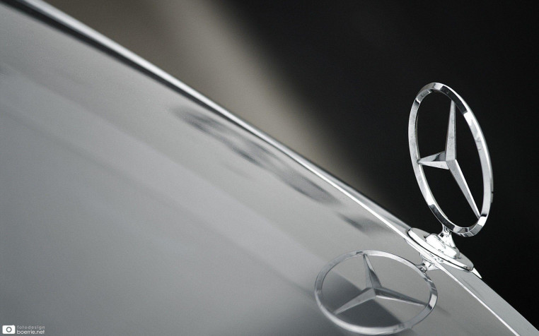 Mercedes Logo Widescreen HD Wallpaper 1920x1200px