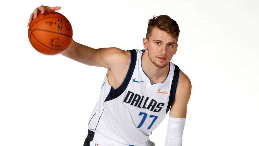 Luka Doncic Hd Background Image 3290x1850px