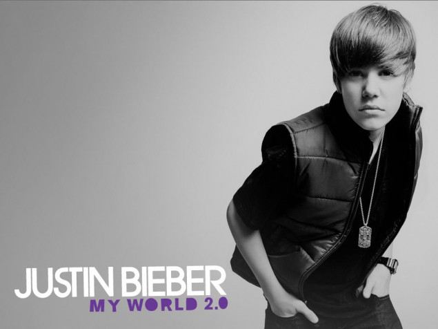 Cute Justin Bieber Desktop HD Background 1024x768px