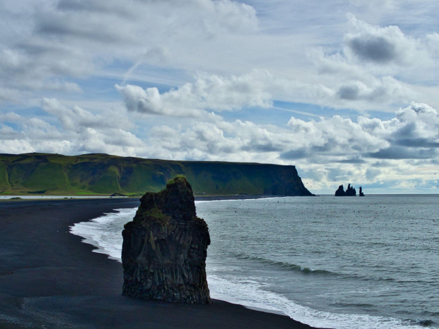 Reynisfjara Iceland Desktop Wallpaper 2048x1536px