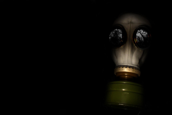 Gas Mask HD Wallpaper 3504x2336px