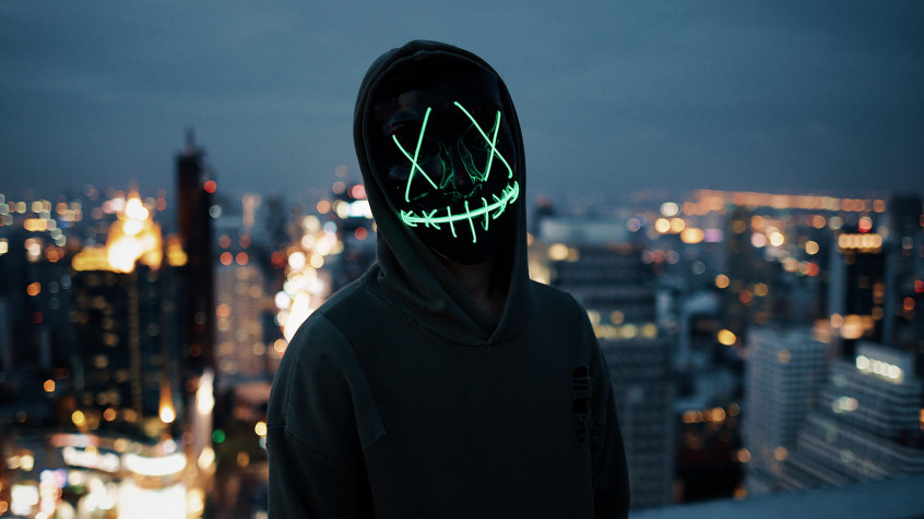 Mask Guy Desktop Background 4716x2653px