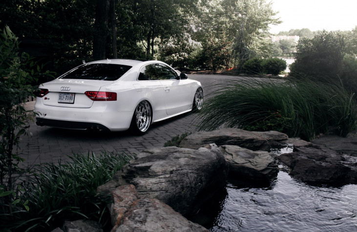 Audi S5 Desktop Background 2048x1333px