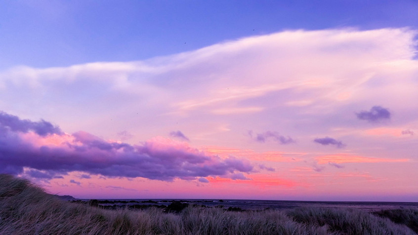 Sky Laptop Background 3264x1836px