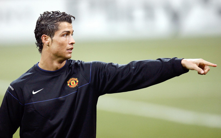 Cr 7 Ronaldo Widescreen HD Wallpaper 1920x1200px