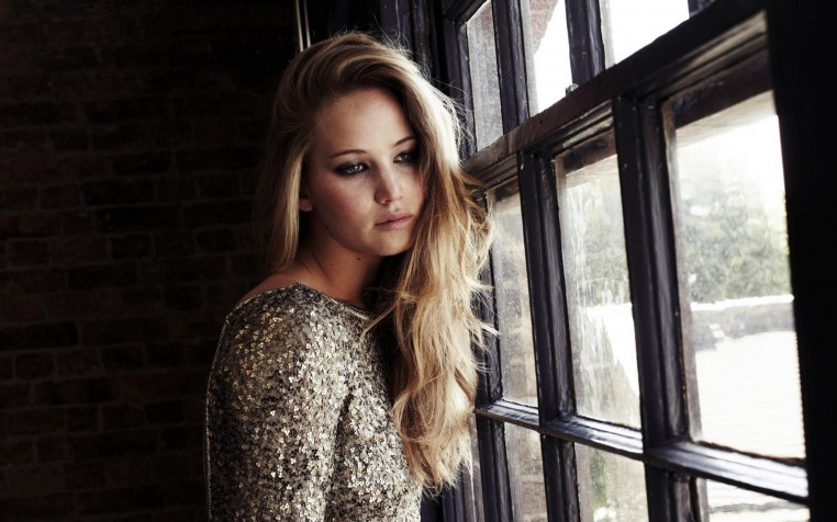 Jennifer Lawrence Desktop Wallpaper 2560x1600px